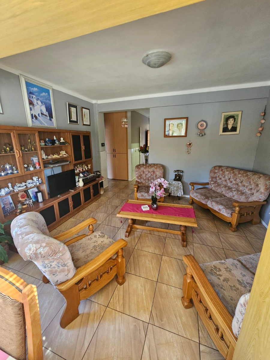 2 Bedroom Property for Sale in Parow Valley Western Cape